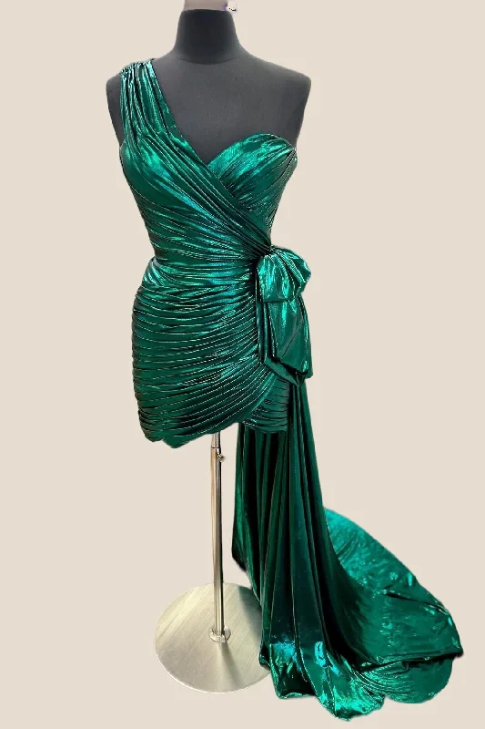 party-ready dressGreen One Shoulder Ruched Short Dress with Shawl