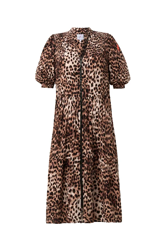Super Savings classic fit-and-flare dressNeutral with Black Cheetah Zip Detail Tiered Short Dress Super Savings classic fit-and-flare dressNeutral with Black Cheetah Zip Detail Tiered Short Dress