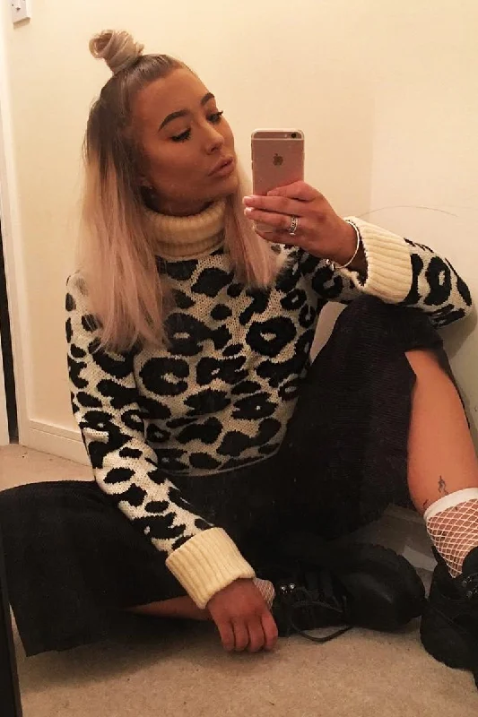 warm pullover sweatshirtApricot Leopard Crop Roll Neck Jumper - Halley