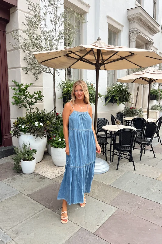 Super Savings chic shift dressGirls Weekend Dress