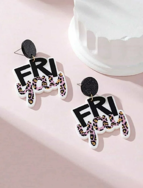 vintage-inspired dressFriYAY! Earrings