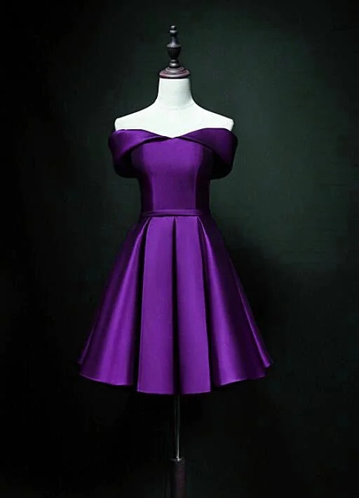 vintage-inspired dressPurple Sweetheart Satin Off Shoulder Homecoming Dresses Y855