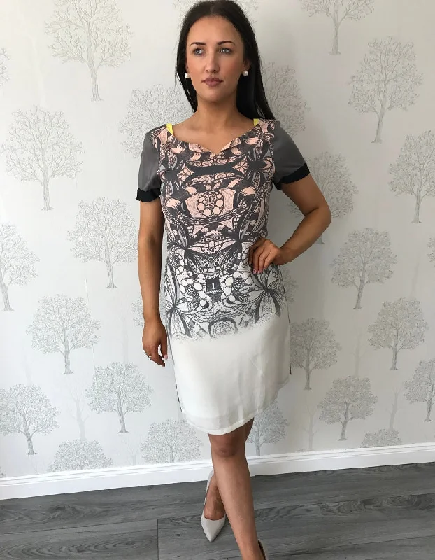 Super Bargain playful dressZita Grey Aztec Print Midi Dress