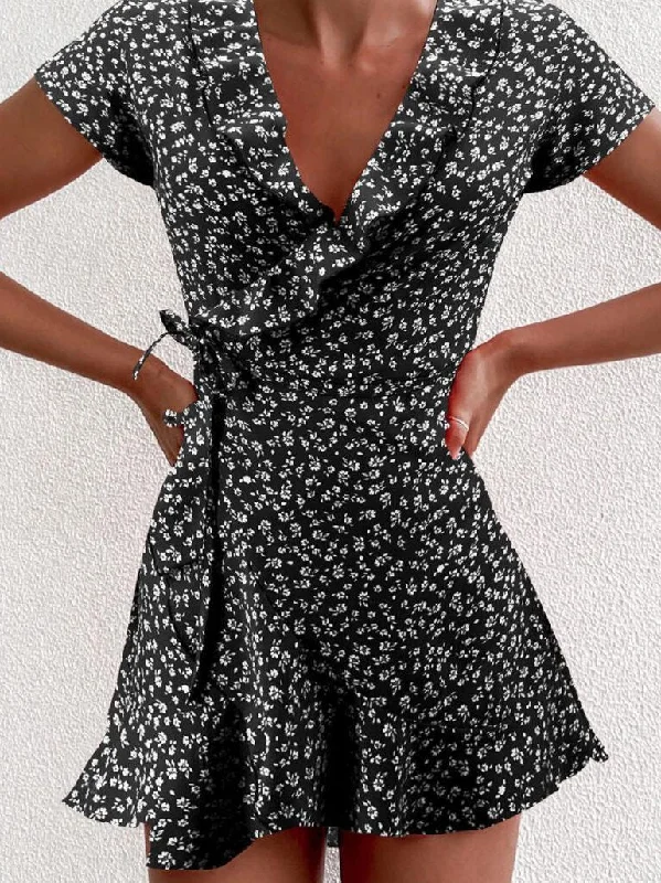 Overstock summer dressV-neck Ruffled Lace-up A-line Dress