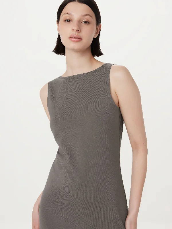 Bonus Savings evening dressThe Boat Neck Maxi Dress in Dark Grey