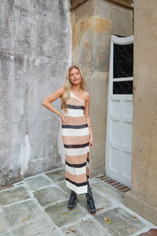 Price Blitz midi dressSand Dunes Midi Dress