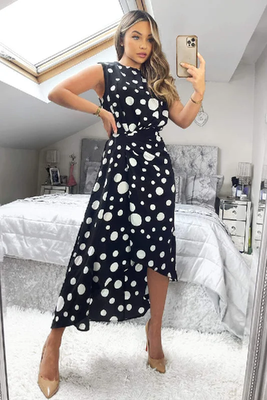 Exclusive Preview trendy wrap dressVera Black and White Polka Dot Gathered Midi Dress Exclusive Preview trendy wrap dressVera Black and White Polka Dot Gathered Midi Dress