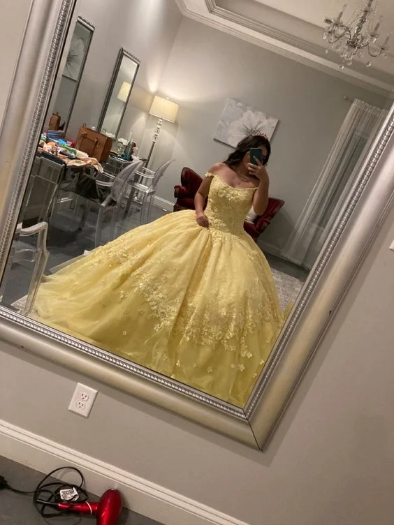 lace dressYellow Off The Shoulder Quinceanera Dress Tulle Appliques Ball Gown Y658