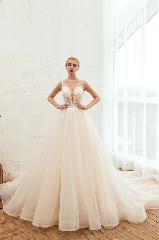 Exclusive Access Summber Beach Spaghetti Straps Ivory Ball Gown Wedding Dress Online