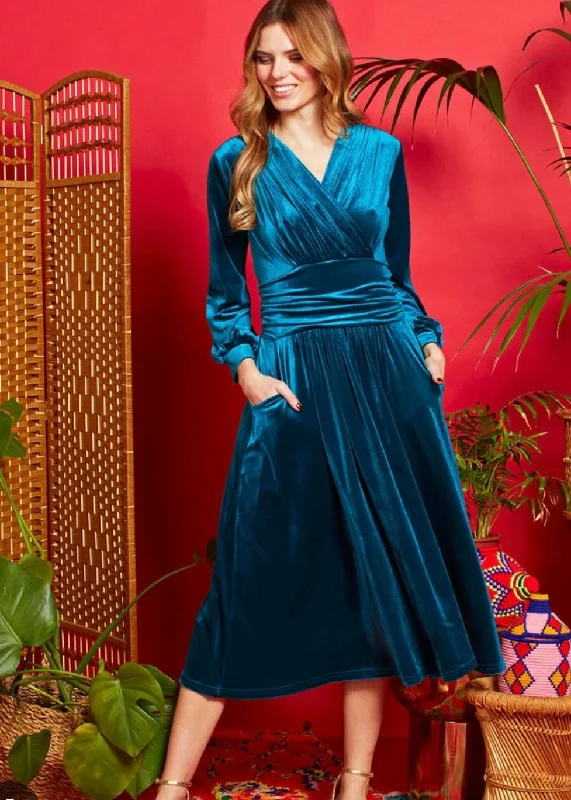 Shop and Save lace-up dressSharon Midi Velvet Dress - Teal