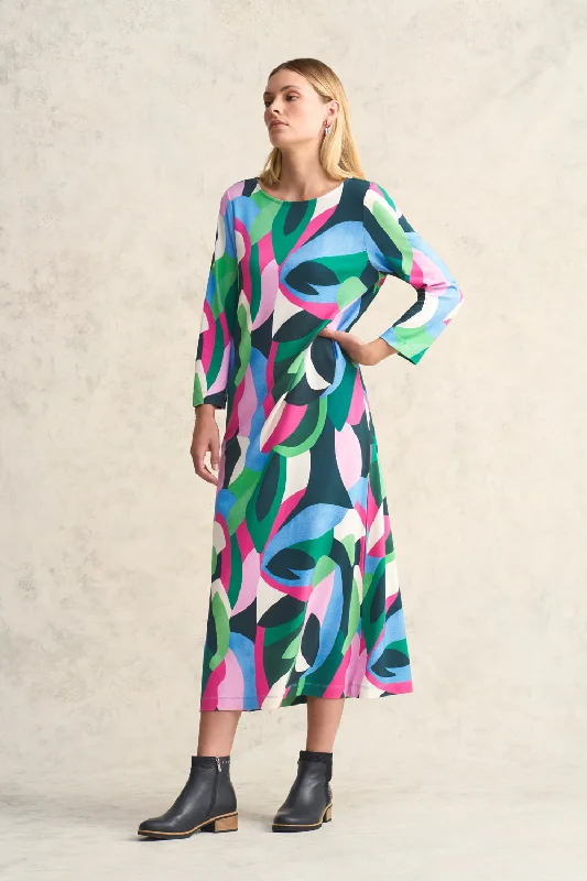 Daily Deals vintage-inspired dressPrinted Ponte Dress