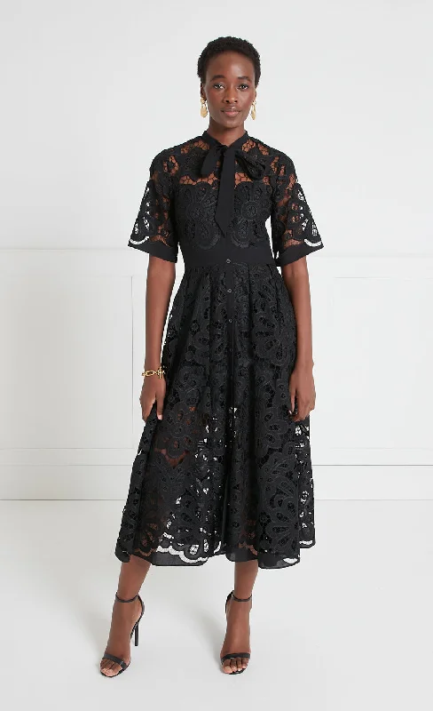 Savings Alert Guinevere Shirt Dress - Black