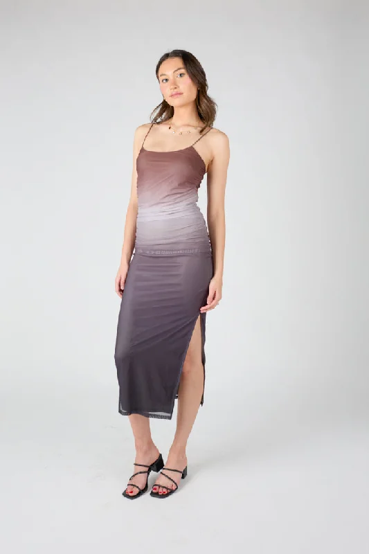 Weekend Special fitted cocktail dressSet Your Sights Dress