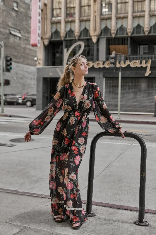 Final Markdown spaghetti strap dressLindsay Maxi Dress
