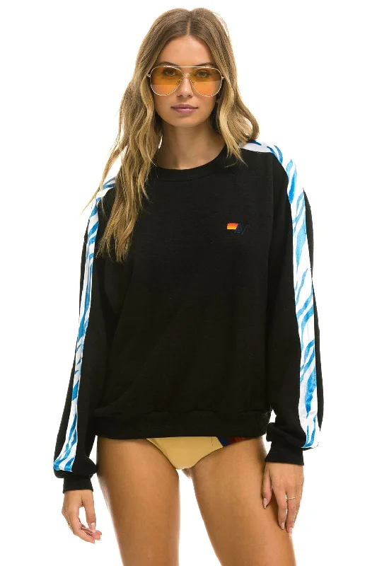 smooth fit athletic sweatshirtTIGER STRIPE RELAXED FIT CREW SWEATSHIRT - BLACK // BLUE TIGER