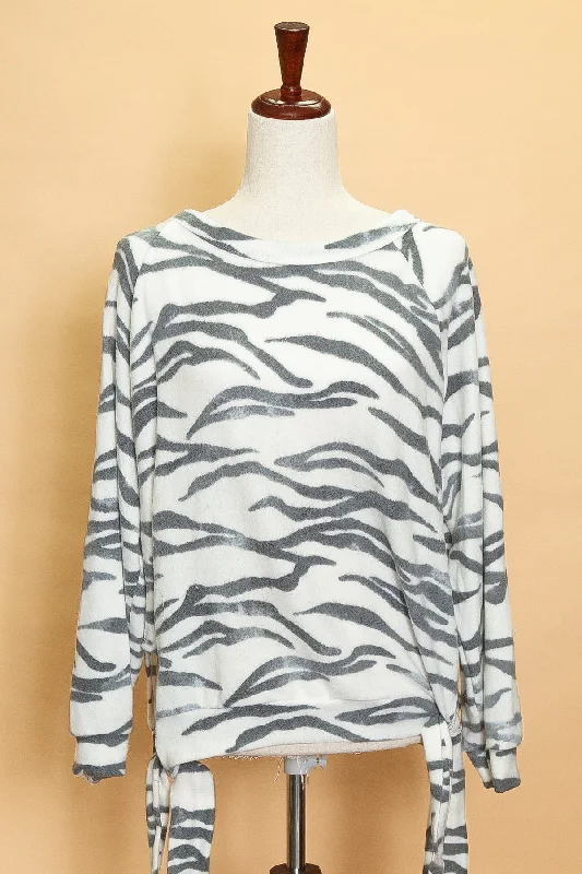 Year-End Sale Zebra Tie Hem Sweater (4pc)