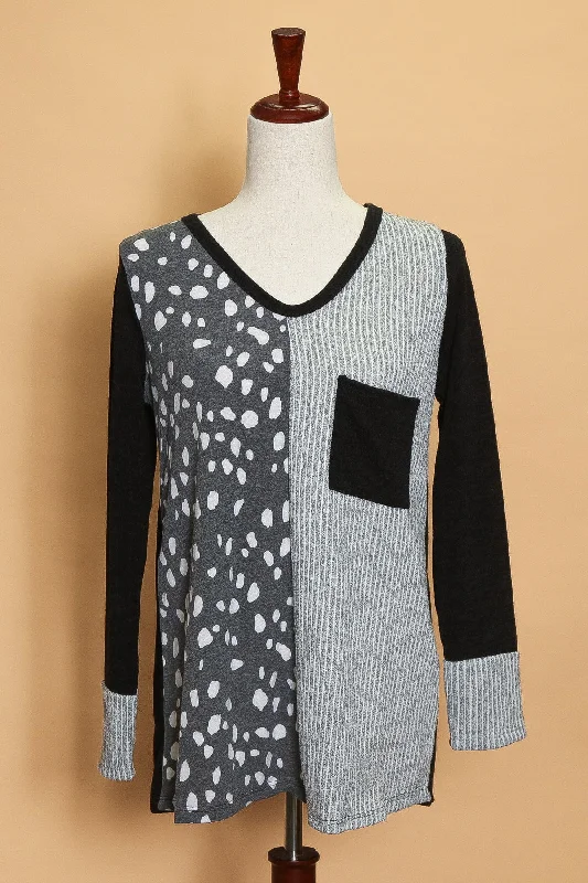 Final Clearance Black Stripe Animal Front Pocket Sweater