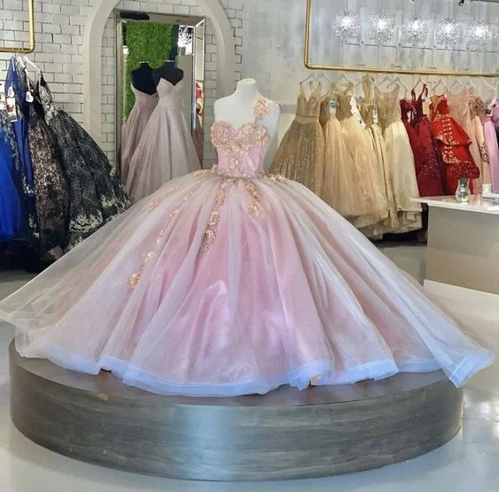 A-line dressPink Tulle Princess Dress Pink Ball Gown Elegant Applique Quinceanera Dresses Y580