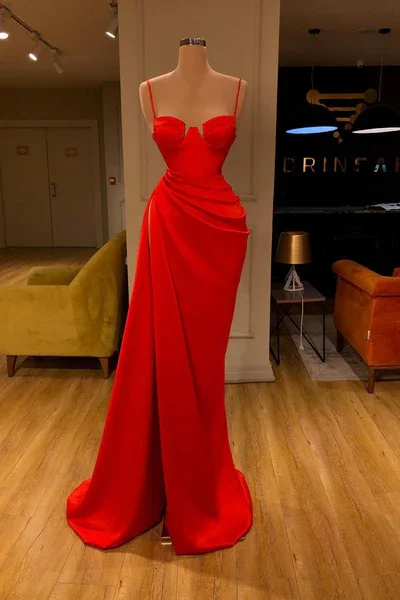 luxury dressGorgeous Spaghetti Strap Unique Round Cup High split Red Prom Dress  Y81