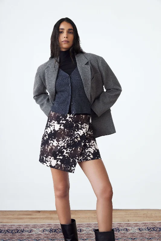 Price Reduction structured dressThe Printed Mini Skirt in Black