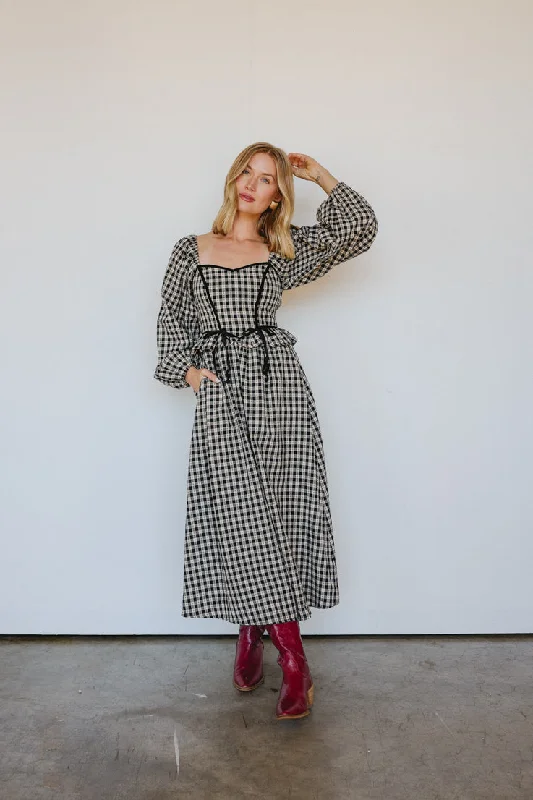 Flash Deals velvet dressChristina Midi Dress