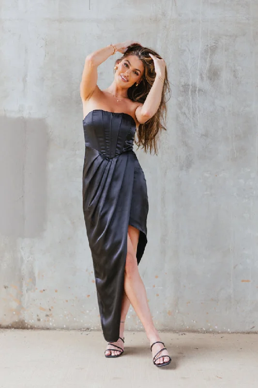 Shop and Save summer floral dressFeeling Glamorous Dress