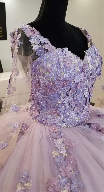 oversized dressVintage Ball Gown Lavender Lace Tulle Sweet 16 Dress Y809