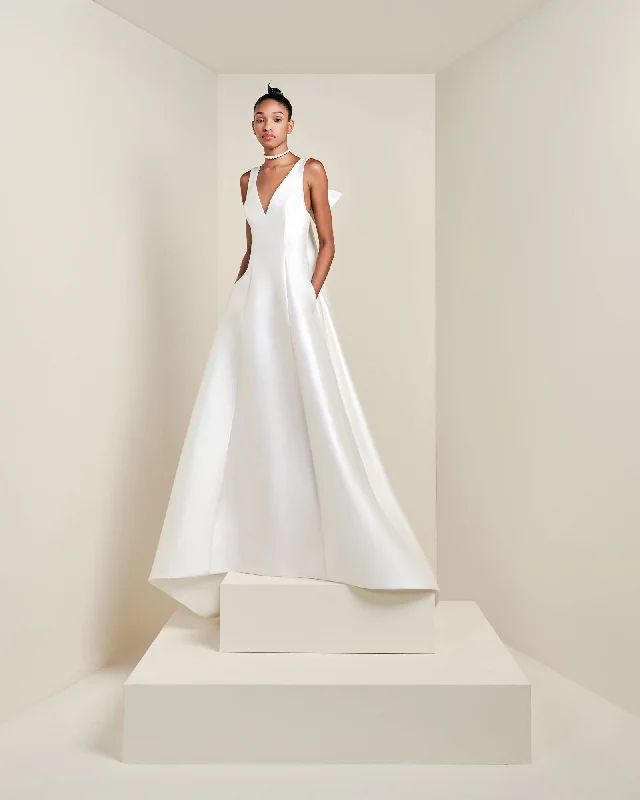 Great Deals VRM438 – DRAMATIC WATTEAU A-LINE