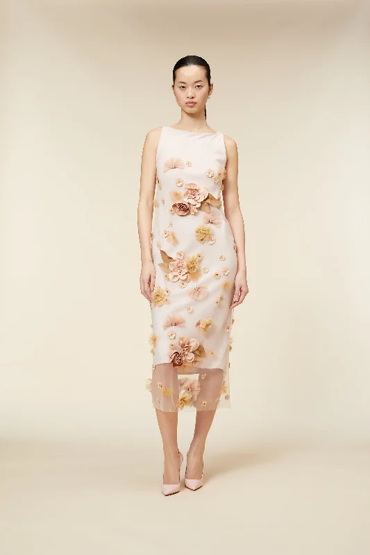 Best Bargains FLORAL EMBROIDERY MIDI DRESS
